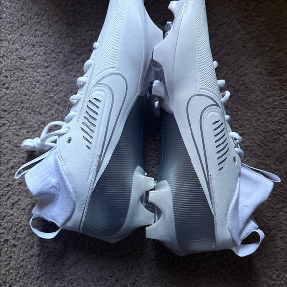 Nike Vapor Edge Pro 360 2
Football Cleats (no box)brand new main image 6